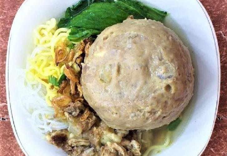 Bakso Beranak Cilacap: A Flavor That Bites the Heart in the City Center